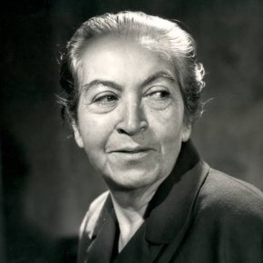 
Много неща можем да отложим. Но не и любовта: Габриела Мистрал