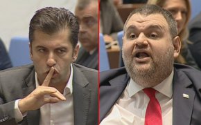 Кирил Петков съди Делян Пеевски