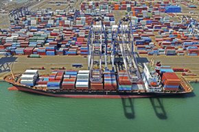 Китай налага допълнителна тарифа от 84% върху стоки от САЩ 