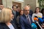 Няма да гласуваме на вота на недоверие, за да подкрепим най-важния национален приоритет - влизането в еврозоната: Денков