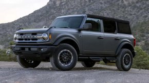 Ford изтегля още един милион автомобила
