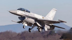  Целта е тази година всичките осем F-16 да бъдат приети: Адмирал Емил Ефтимов