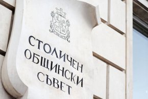 Увеличават заплатите в градския транспорт: СОС