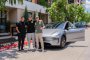  Нова Tesla сама стигна до клиента
