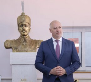   Премиерът Желязков откри бюст-паметник на Александър I Батенберг в Университета на Черна гора в Подгорица