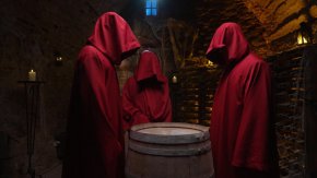   Владо Карамазов разпределя ролите в Traitors: Игра на предатели