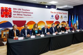   Министерството на туризма превръща България в домакин на световен винен туристически форум