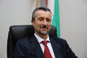 


Шефът на Здравната каса е отнел всички правомощия на заместника си