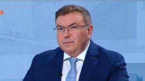 Исканията на младите лекари за заплащането ще бъдат удовлетворени: Костадин Ангелов 
