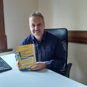 Как да се защити потребителят разказва нова книга на топексперта О. Варадинов