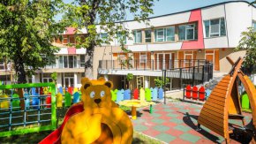Кабинетът отпусна компенсации за 1755 деца без място в детски градини 