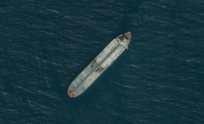 САЩ конфискува петролен танкер край бреговете на Венецуела