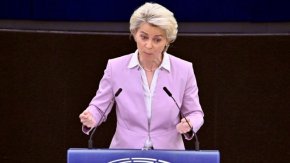  Урсула фон дер Лайен оглави класация на Форбс за 100-те най-влиятелни жени в света