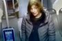 Жена намушка четирима в сърцето на София, по двама на метростанция и в автобус