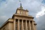 Свински котлет и шницел по €2 и по-евтина шопска: Соц.цени за депутатите в стола на НС 