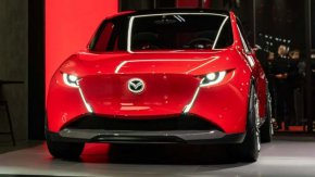 Mazda ще гони по-големи продажби с нов CX-3 през 2027 г.