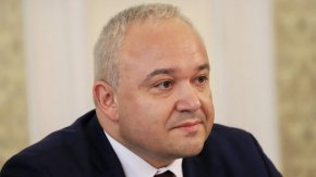  Бомбените заплахи в училищата са изпратени от сайт в Италия