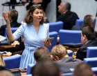 "Да, България" оттегля законопроекта за отмяна на ЛГБТ забраната в училище 