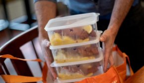 ЕС забранява малките шампоани, сметани, съдове за еднократна употреба и кутиите за храна за вкъщи