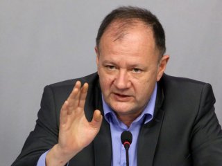 Неконституционен е законът за съдебната власт на Радев, а новият му данък ще вдигне наемите: Мих.Миков