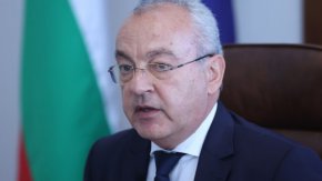 "ПБ и правителството нямаме нито една политика, която реализираме през този бюджет": Гълъб Донев, фин.министър, ЛАФ НА ВЕКА, пред БНТ