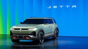 Volkswagen използва името Jetta за електрически SUV с офроуд визия в Китай