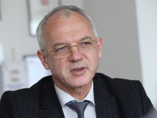 Над 7000 служители в МВР получават едновременно заплата и пенсия: Васил Велев