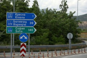 Ограничават лявото завиване към Кулата през активния летен сезон