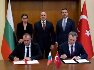 Договорът между "Булгаргаз" и "Боташ" бе замразен за 15 месеца