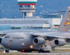 Огромен военнотранспортен самолет C-17 на САЩ кацна в София дни след махането на цистерните