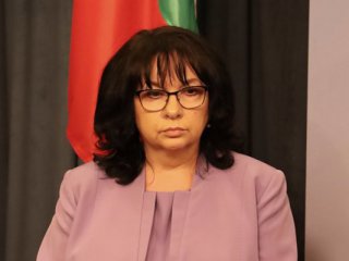 Заводът на „Райнметал“ у нас ще има значение за целия Европейски съюз: Т. Петкова