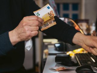 България е с най-висок дефицит в ЕС за първото тримесечие – 7,6% от БВП
