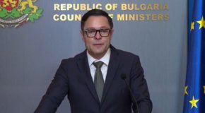Проектът с „Райнметал“ е без договор, бюджет и финансова обосновка: Вицепремиерът Пулев