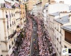 Париж посреща героите на Тур дьо Франс: Фото на деня