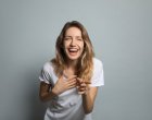 Учени създадоха карта на най-гъделичкащите места по човешкото тяло