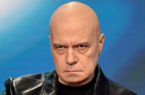   Самозабрави се, а от високо се пада най-бързо, Демерджиев: Слави 