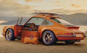 Louis Vuitton и Singer преобразиха две Porsche 911 с мощност до 510 к.с.