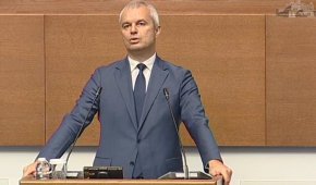 Радев лъже, Турция вече проучва терена на АМ Черно море: Костадинов