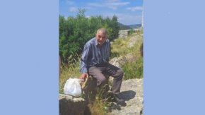 87-годишен турист от Суворово нощува на спирка в Родопите за поредния печат