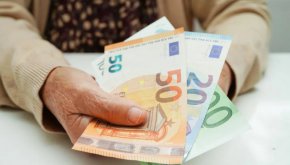 Тренд: 27% от българите не знаят в кой фонд се осигуряват за втора пенсия, 44% избират по сигурност