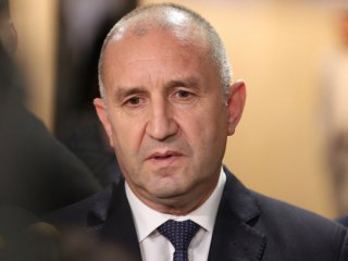 Контрабандата става тежко престъпление, пълна забрана на рекламата на хазарт, може само в подкрепа на спорта: Радев