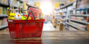 Малката потребителска кошница поскъпва с 8,6% за година