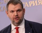 Пеевски: Ако има 36 фактури за платени от фирма мои полети, подавам оставка. Ако няма, Радев да подаде