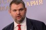 Пеевски: Ако има 36 фактури за платени от фирма мои полети, подавам оставка. Ако няма, Радев да подаде