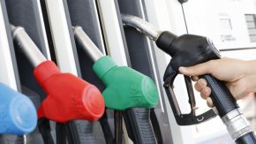 ГЕРБ-СДС предлага 9% ДДС за горивата и по-нисък акциз за бензина и дизела