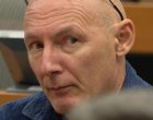 Тръшнете ги на тротоарите... Да минат колите на другарите... Девиз на НСО по Радой Ралин