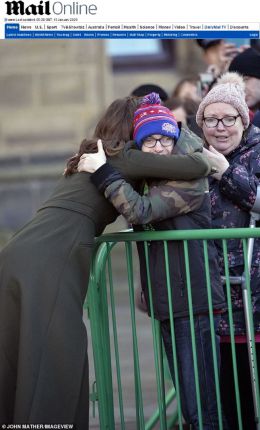 Кейт Мидълтън даде топла прегръдка на момче с аутизъм 