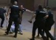 Полицията влачи и пребива протестиращи пред Министерския съвет 