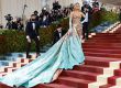 На червения килим на Met Gala 2022